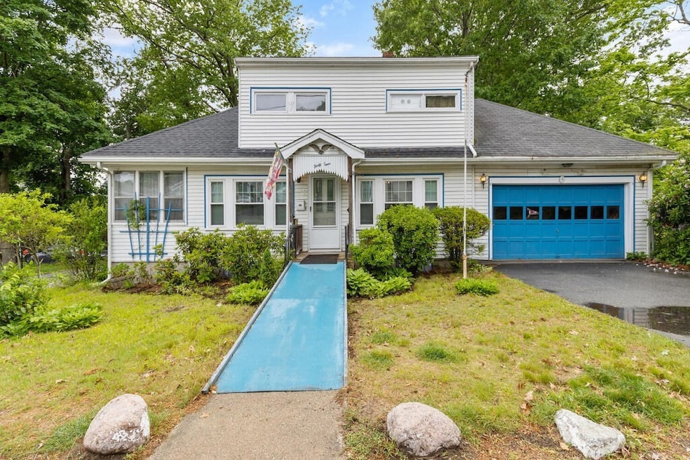 44 Idlewell Blvd, Weymouth, MA 02188 - photo 1