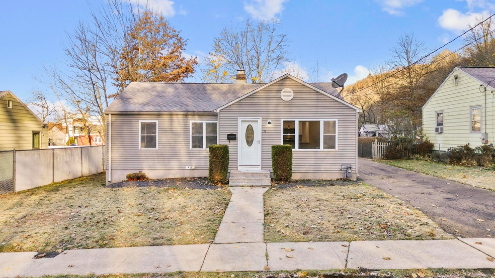 76 Taylor Ave, New Haven, CT 06515 - photo 1