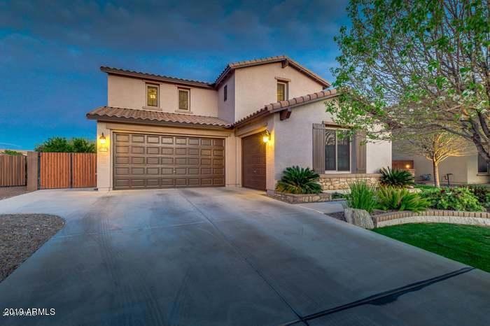 41393 N Eliana Dr, San Tan Valley, AZ 85140 - photo 1