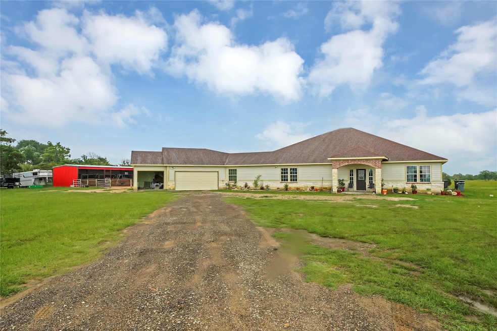 15916 Blinka Rd, Waller, TX 77484 - photo 1