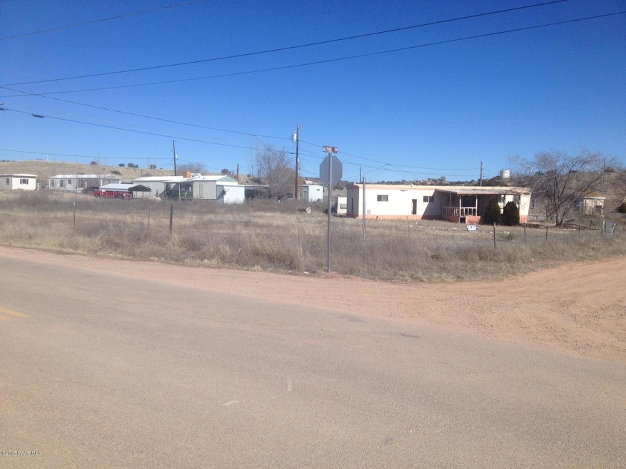 42 E Alpine Dr, Paulden, AZ 86334 - photo 1