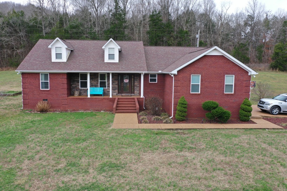 357 Holder Cemetery Rd, Linden, TN 37096 - photo 1