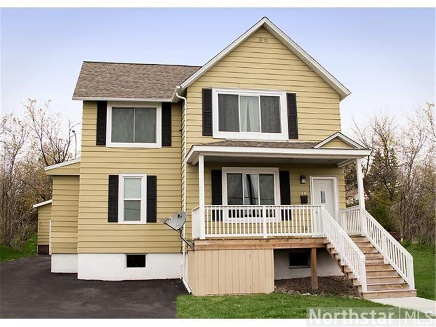 This is a completely re-done duplex