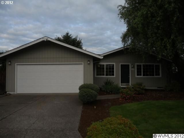 1459 SW Charles St, Dundee, OR 97115 - photo 1
