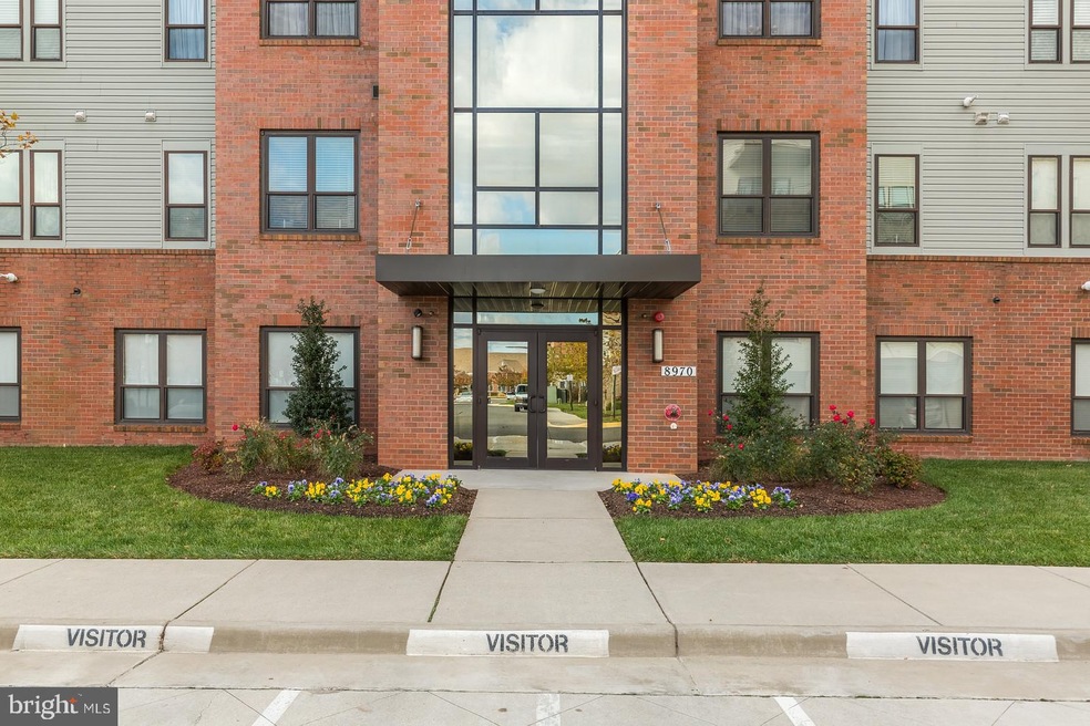 8980 Fascination Ct unit 130, Lorton, VA 22079 - photo 1