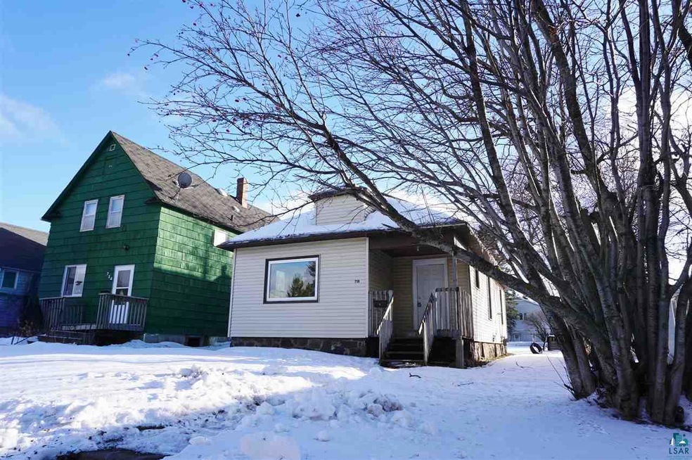 718 4th St, Duluth, MN 55810 - photo 1