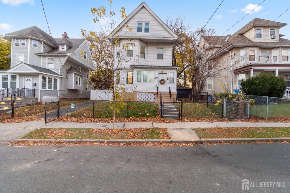 21-23 Leslie St unit 23, Newark, NJ 07108 - photo 1