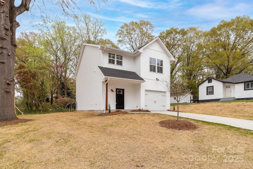 103 W Irwin St, Cherryville, NC 28021 - photo 1