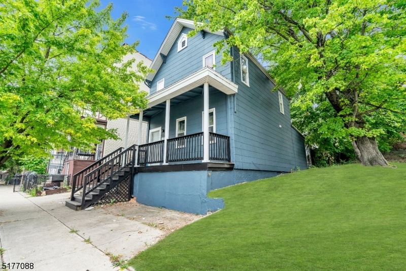 41-43 S 7th St, Newark, NJ 07107 - photo 1