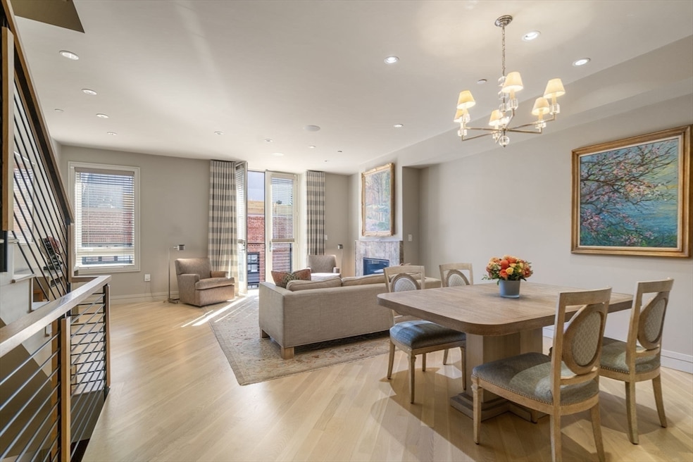 For Sale $3,395,000 • Co-Listing Agent