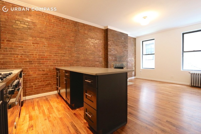 unlisted-address, New York, NY 10014 - photo 1