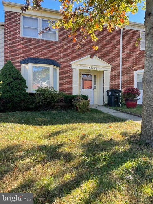 12007 Dove Cir, Laurel, MD 20708 - photo 1