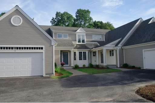 11 Golden Ct unit 11, Westborough, MA 01581 - photo 1