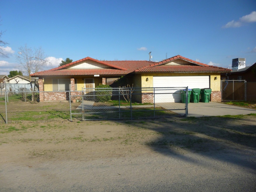 14584 Imperial Rd, Poplar, CA 93257 - photo 1