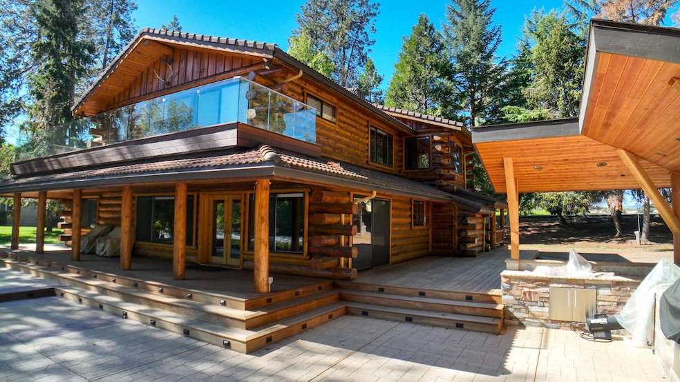 12214 Modoc Rd, White City, OR 97503 - photo 1