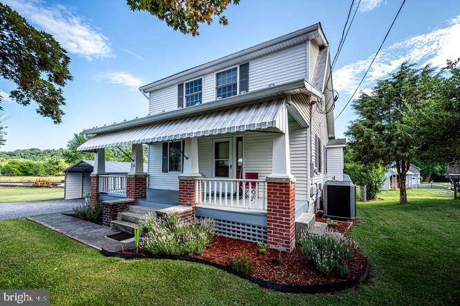 716 Round Hill Rd, Winchester, VA 22602 - photo 1