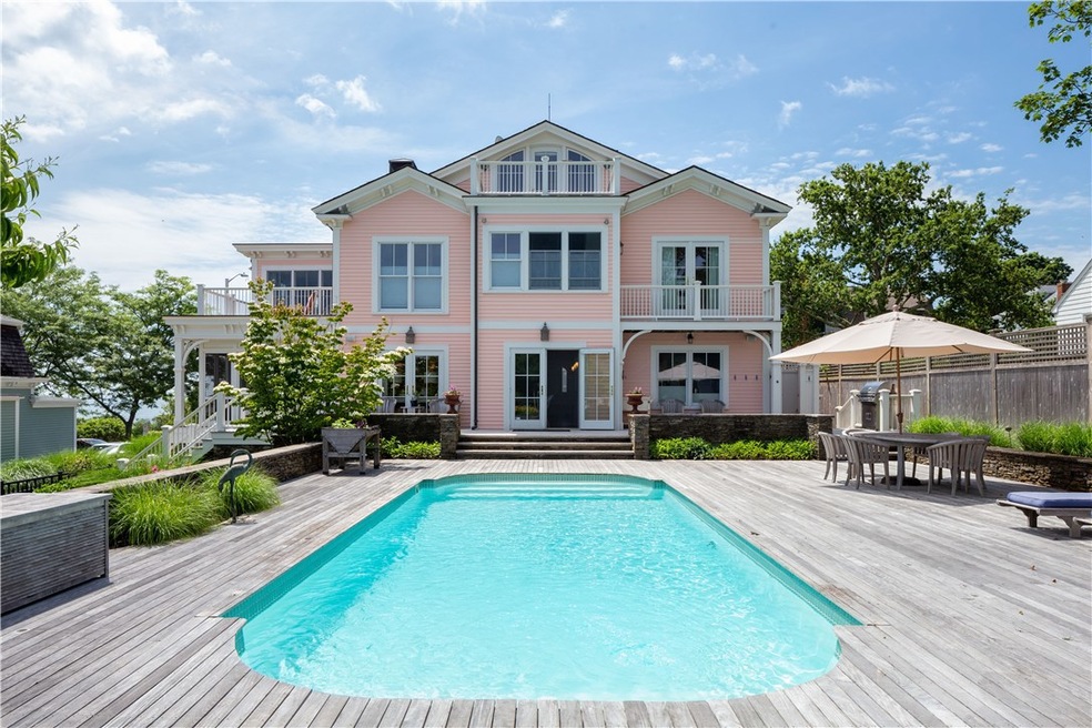 8 Cliff Terrace, Newport, RI 02840 - photo 1