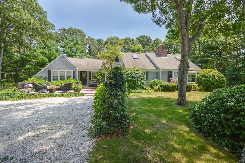 36 N Bournes Pond Rd, East Falmouth, MA 02536 - photo 1