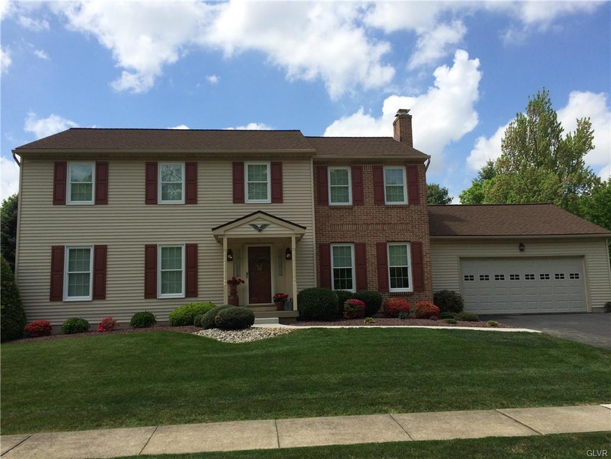 9 Tamarack Path, Easton, PA 18045 - photo 1