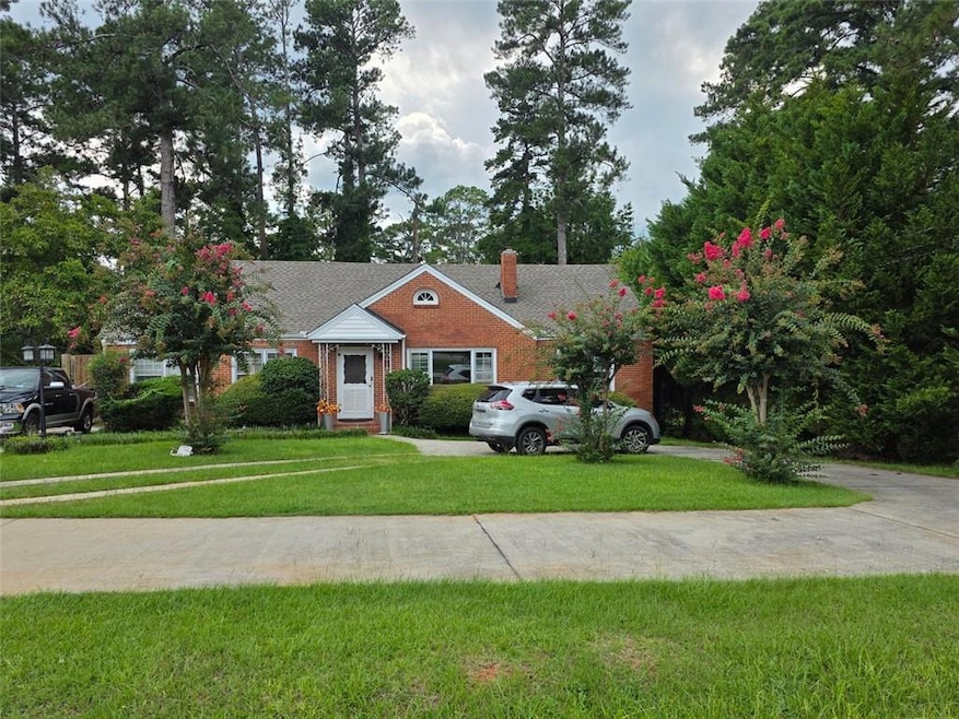 1746 Upper River Rd, Macon, GA 31211 - photo 1