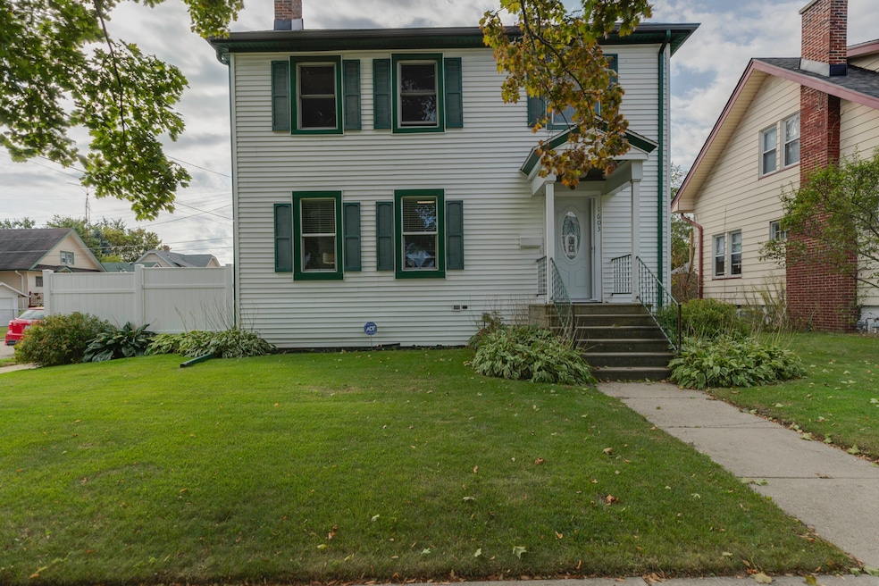 1603 74th st-33