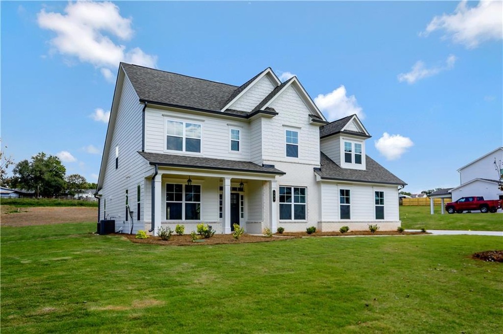 864 Smith Mill Rd, Winder, GA 30680 - photo 1