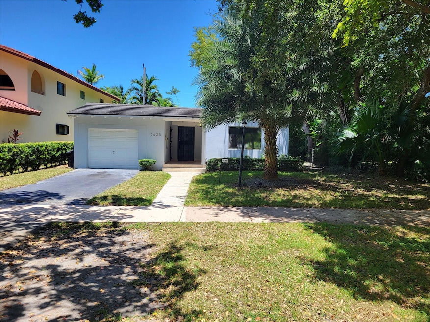 6625 Nervia St, Coral Gables, FL 33146 - photo 1