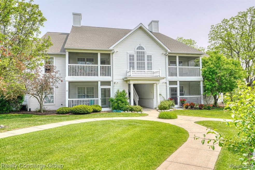 1187 Joyce Ln unit 47, Ann Arbor, MI 48103 - photo 1