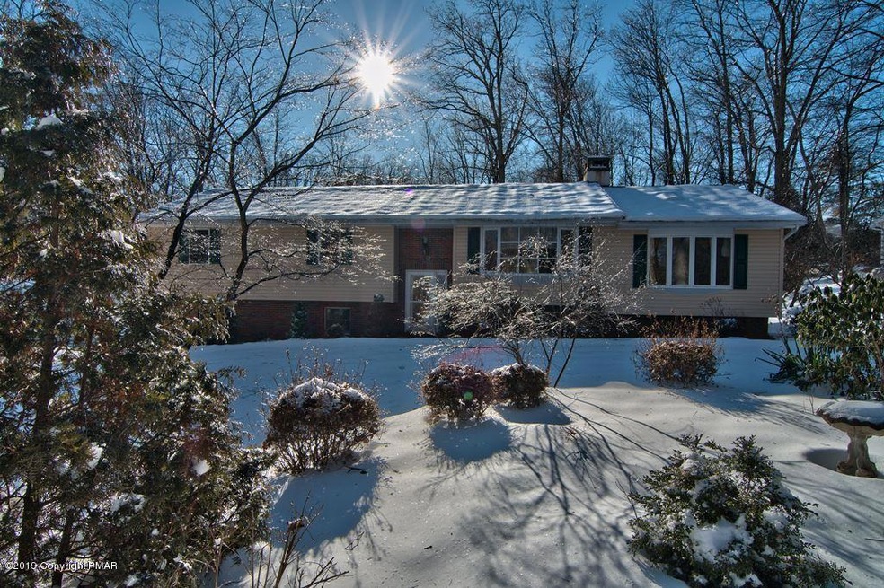 4110 Mill Creek Dr, Cresco, PA 18326 - photo 1