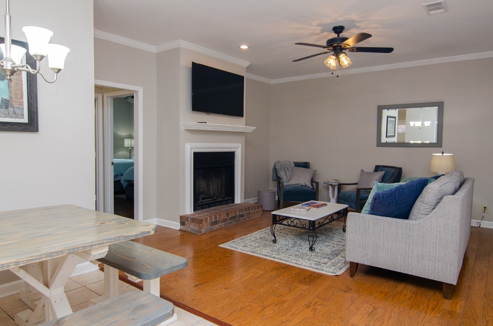 421 Eddy Ln unit B, Franklin, TN 37064 - photo 1