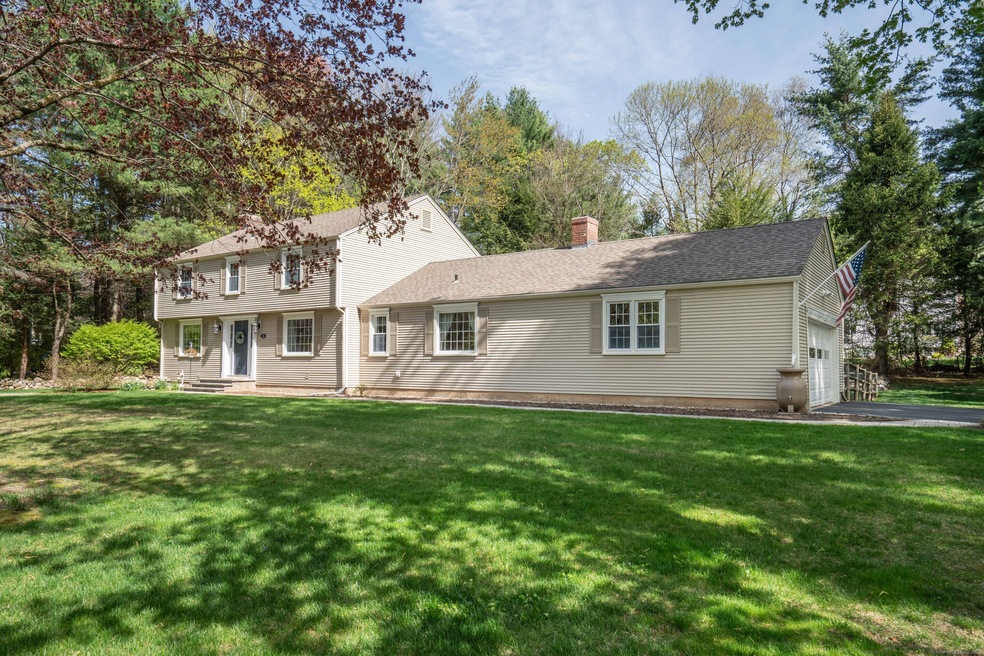 22 Meadowlark Rd, West Simsbury, CT 06092 - photo 1