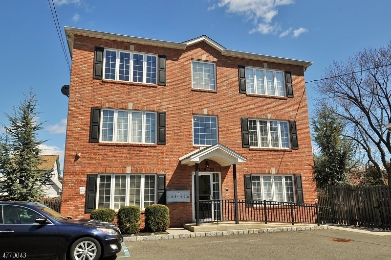 209 S Stiles St unit 6, Linden, NJ 07036 - photo 1