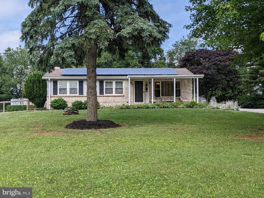 4713 Warner Dr, Manchester, MD 21102 - photo 1