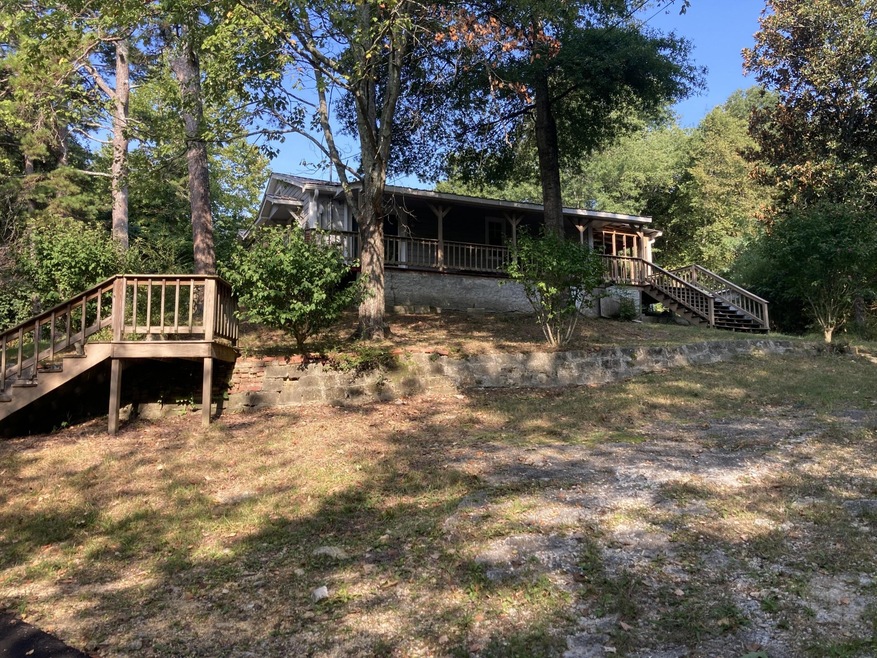 31 Enloe St, La Fayette, GA 30728 - photo 1