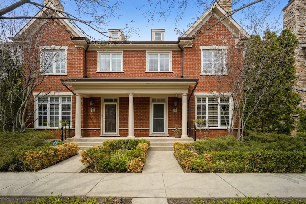 4246 Linden Tree Ln, Glenview, IL 60026 - photo 1
