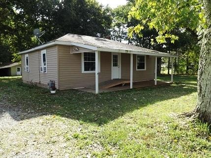 106 Holloway St, Ethridge, TN 38456 - photo 1