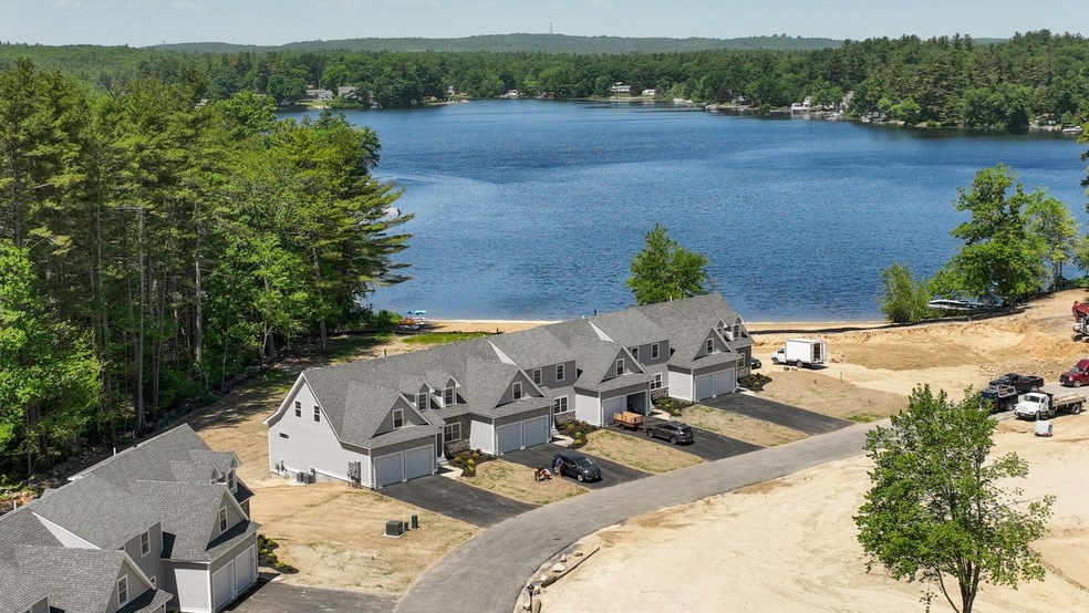 22 Kibrel Ct unit 7, Sandown, NH 03873 - photo 1