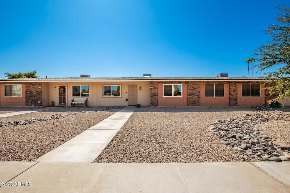 11003 W Thunderbird Blvd, Sun City, AZ 85351 - photo 1