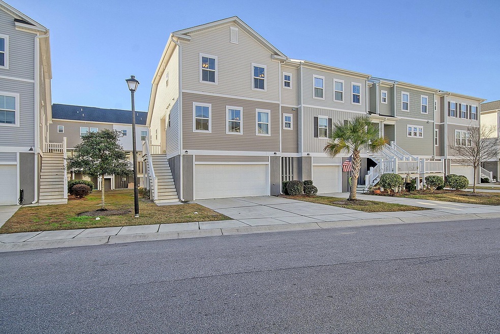 1-web-or-mls-CREM_606 McLernon_001