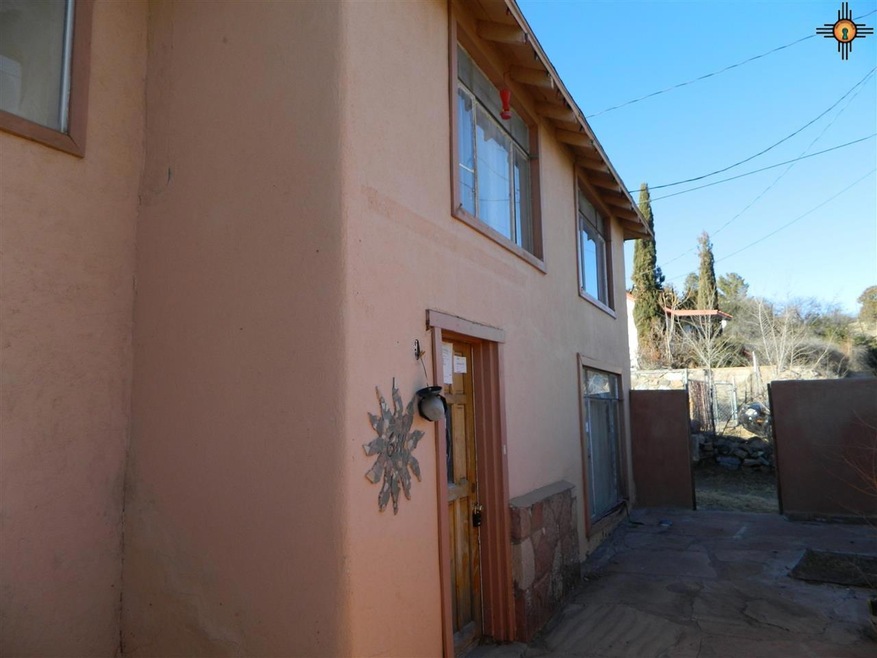 611 W Florence St, Silver City, NM 88061 - photo 1