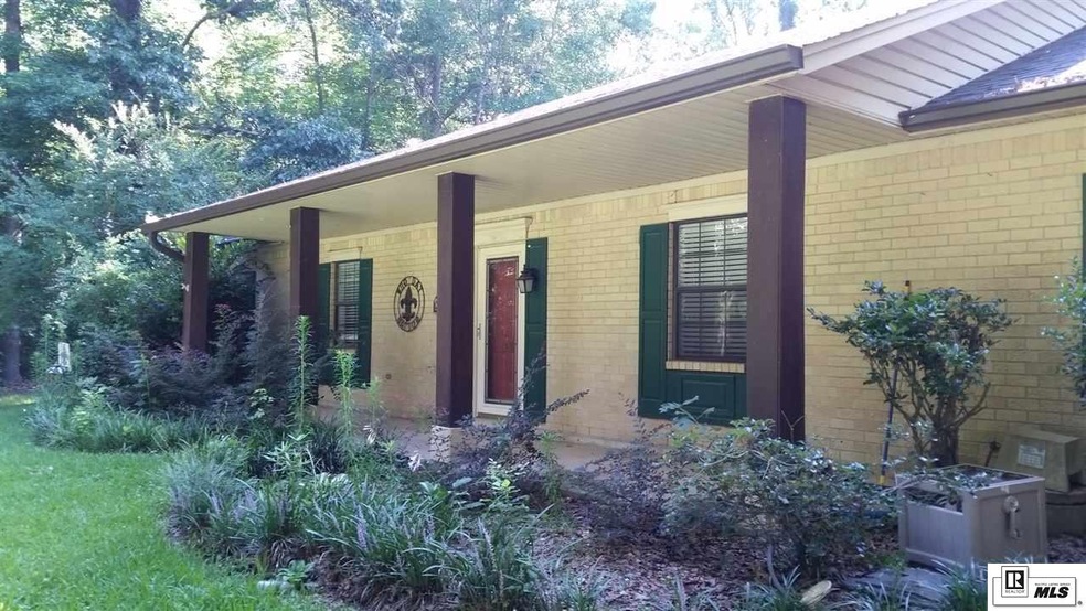 1810 Pinehurst Dr, Bastrop, LA 71220 - photo 1