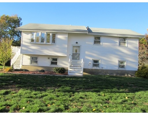 7 Huron Dr, Hudson, MA 01749 - photo 1