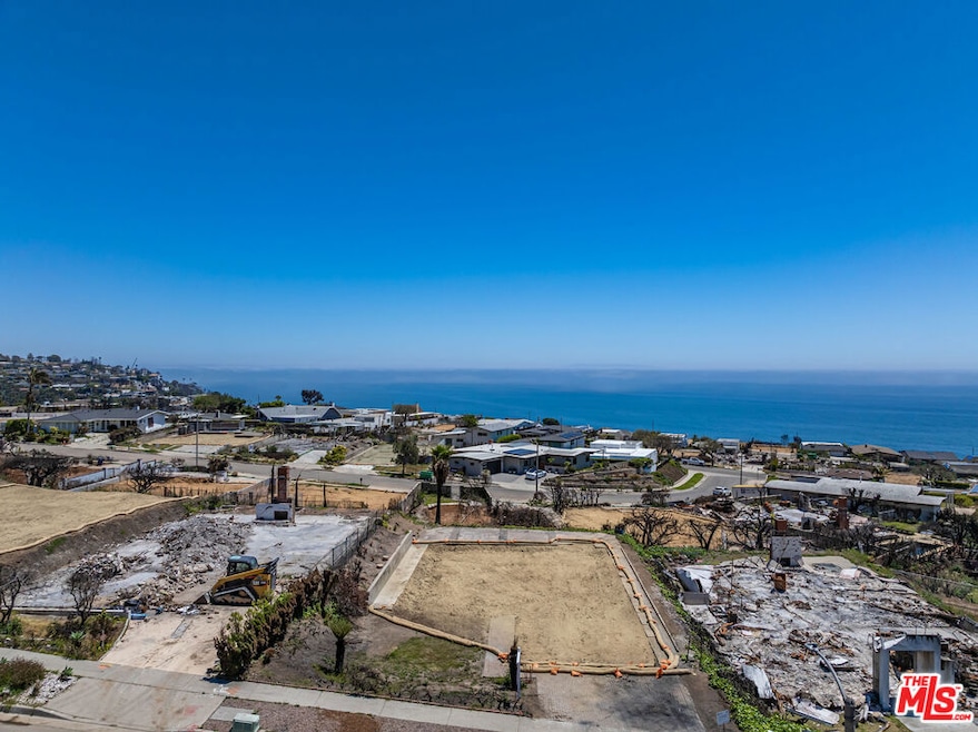 For Sale $1,250,000 • Co-Listing Agent