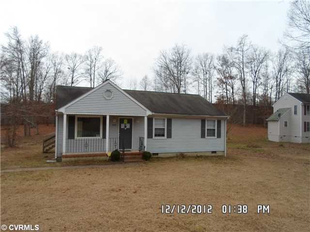 5209 Branchester Dr, Hopewell, VA 23860 - photo 1