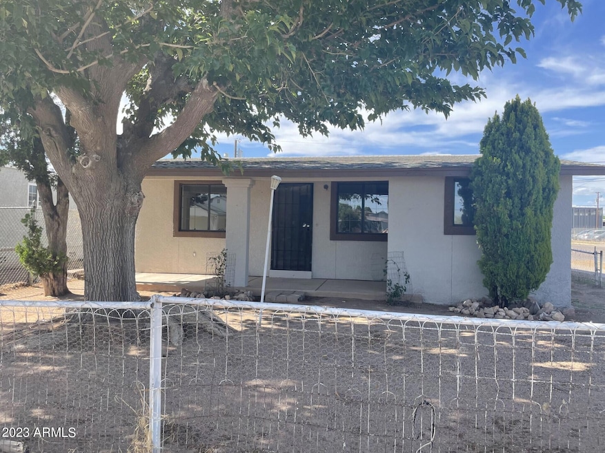 942 E 20th St, Douglas, AZ 85607 - photo 1