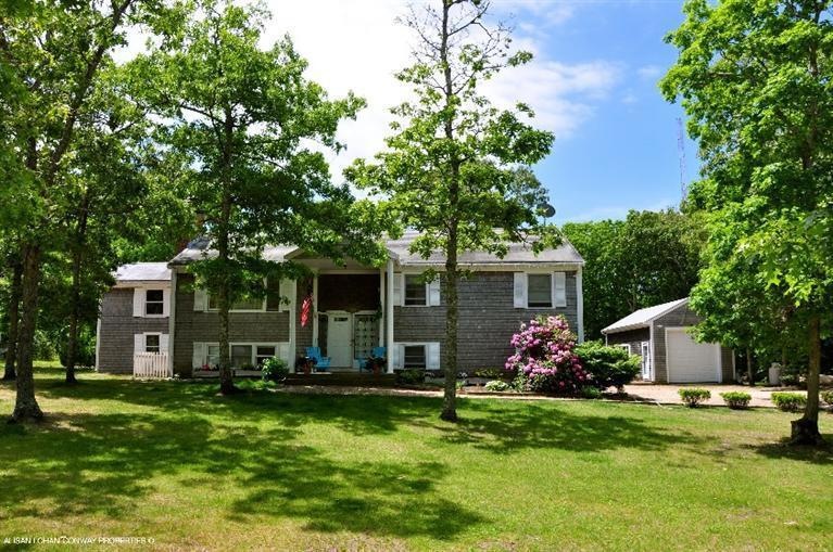 110 Clover Hill Dr unit 1, Vineyard Haven, MA 02568 - photo 1