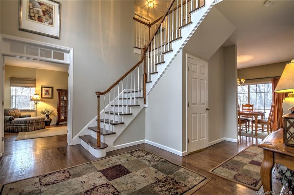 10 Cannon Way unit 10, Monroe, CT 06468 - photo 1