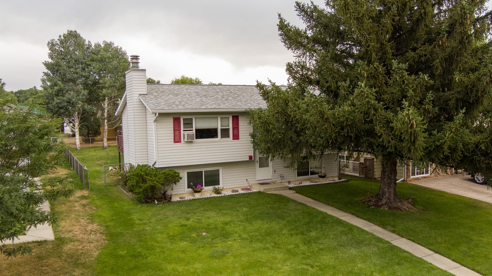 1320 Dana Ave - Front Aerial