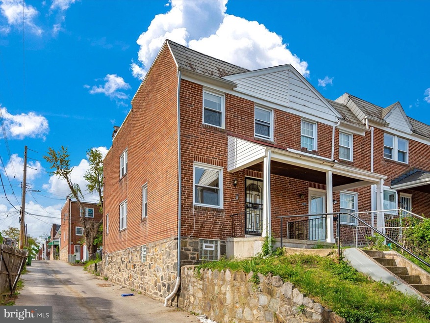 3701 Colborne Rd, Baltimore, MD 21229 - photo 1