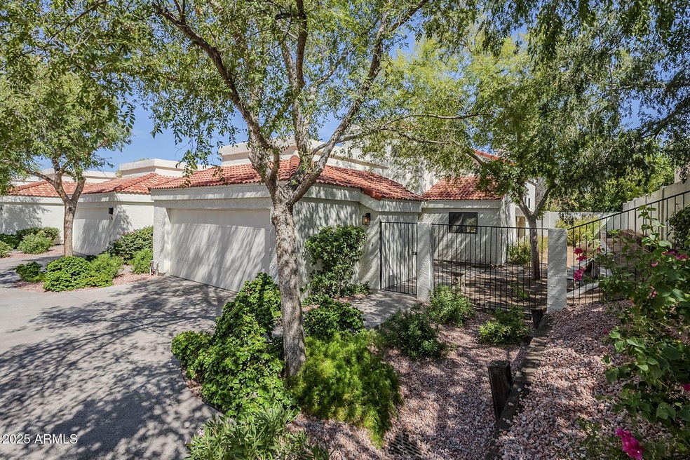 4225 N 21st St unit 22, Phoenix, AZ 85016 - photo 1